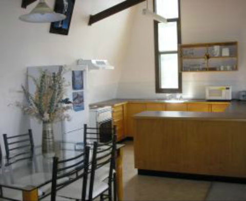 Bogong Heights - Coogee Beach Accommodation 0