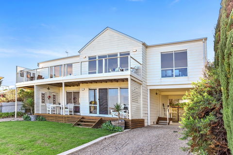 Breezes - Underwood Avenue Goolwa Beach - Coogee Beach Accommodation 0