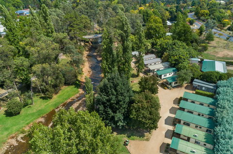 Bright Riverside Holiday Park - Coogee Beach Accommodation 0