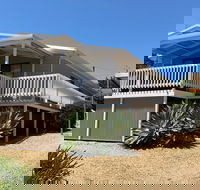 Catching Waves - Coogee Beach Accommodation