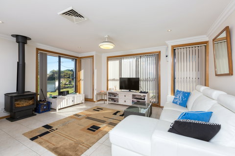 Coastal Haven At Gerroa - Coogee Beach Accommodation 1
