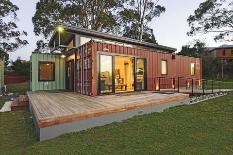 Coastal Pods Wynyard - Coogee Beach Accommodation 0
