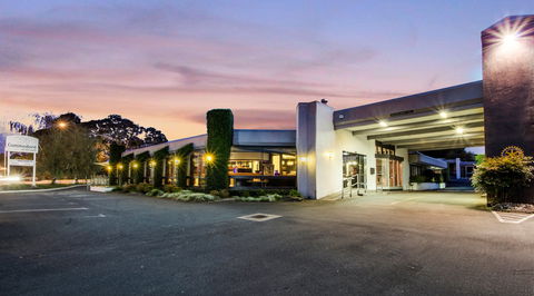 Commodore On The Park - Coogee Beach Accommodation 0