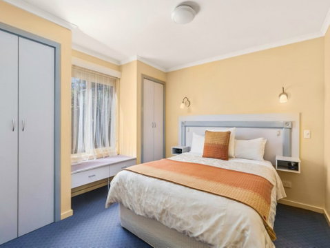 Cottages For Two - Coogee Beach Accommodation 1