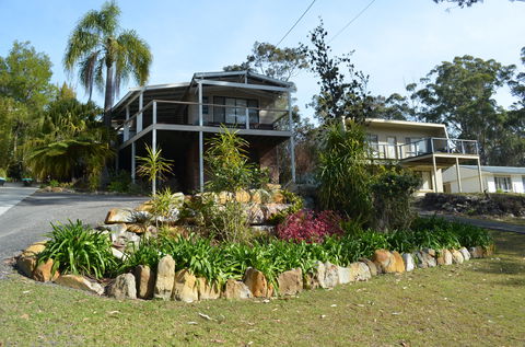 Echostayz Blenheim Beach House - Coogee Beach Accommodation 0