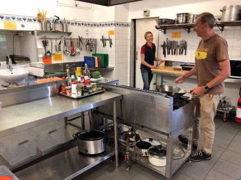 Glenella Guesthouse - Coogee Beach Accommodation 2