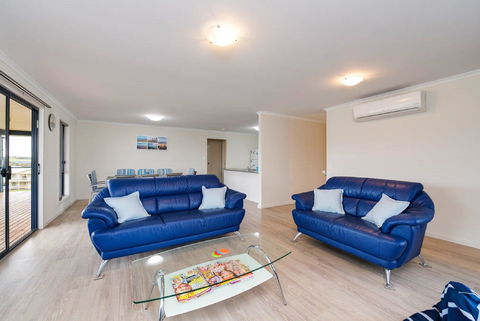 Hayborough Haven 3 - 3 Fifth Avenue - Hayborough - Coogee Beach Accommodation 2