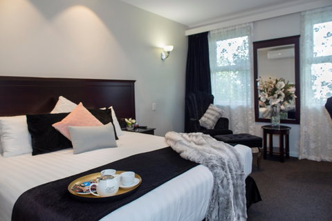 International Hotel Wagga Wagga - Coogee Beach Accommodation 0