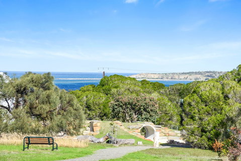 Islandview - Hayborough - Coogee Beach Accommodation 0