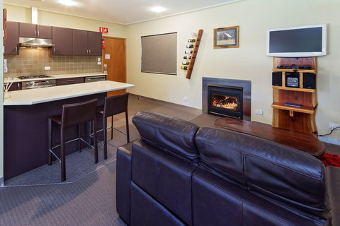 Kickenback Studio - Coogee Beach Accommodation 1
