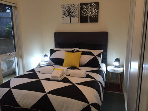 Lyreen's Apartment Bed And Breakfast - Coogee Beach Accommodation 2