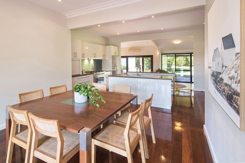Margaret River Manor - Coogee Beach Accommodation 2