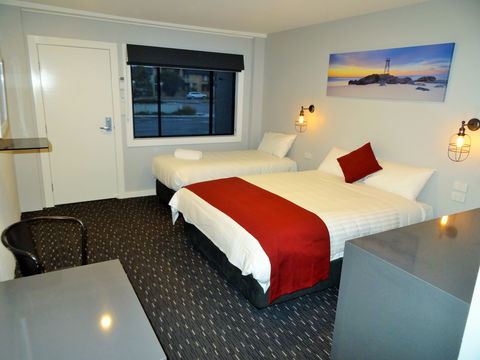Merewether Motel - Coogee Beach Accommodation 2
