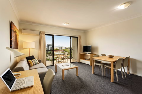 Quest Townsville - Coogee Beach Accommodation 1