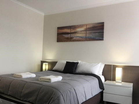 Red Carpet Motel - Coogee Beach Accommodation 2