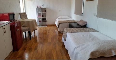 Rockinghorse Restorations Accommodation - Coogee Beach Accommodation 0