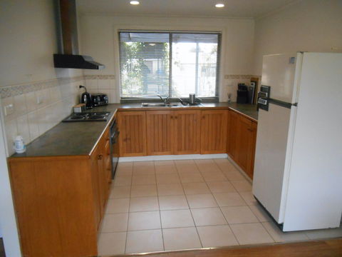 Roshy's Retreat - Coogee Beach Accommodation 1