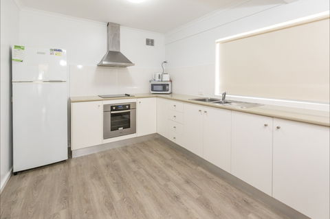 Spalding Lodge Unit 16 - Coogee Beach Accommodation 2