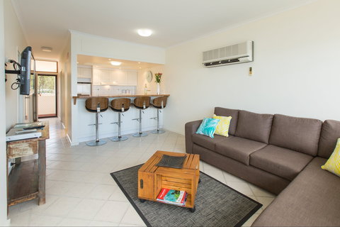 Spalding Lodge Unit 12 - Coogee Beach Accommodation 1