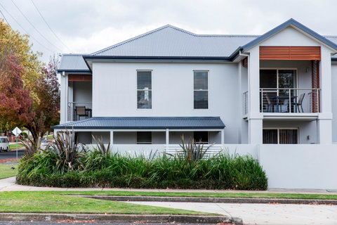 Stay Bathurst - Coogee Beach Accommodation 0