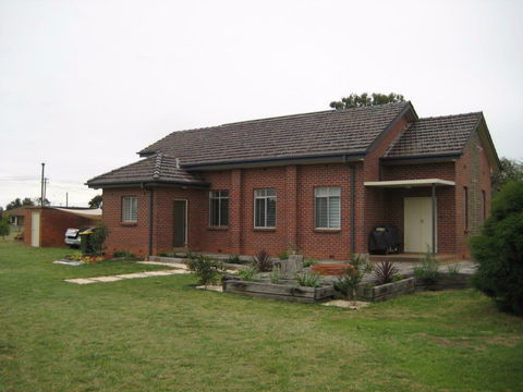 The Church Retreat In Yerong Creek - Coogee Beach Accommodation 0
