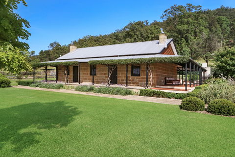 The Glen - Coogee Beach Accommodation 0