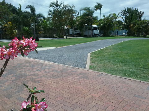 The Palms Hervey Bay - Coogee Beach Accommodation 1