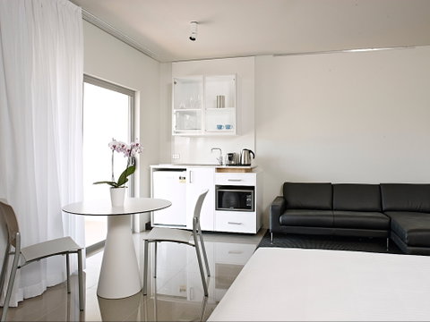 The Horatio Motel And Suites - Coogee Beach Accommodation 1