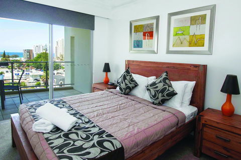 Trilogy Apartments Surfers Paradise - Coogee Beach Accommodation 1