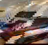 Tyntynder Garden Cottage 4 - Coogee Beach Accommodation