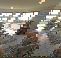 Water View House - Coogee Beach Accommodation