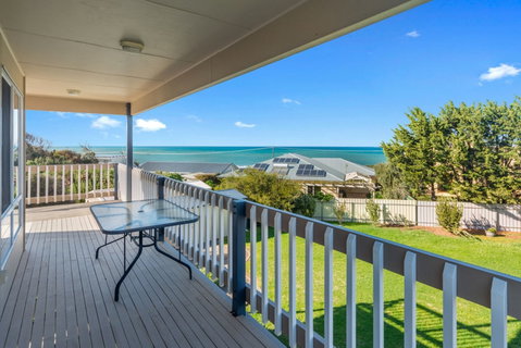 Whaler's Retreat - Coogee Beach Accommodation 0