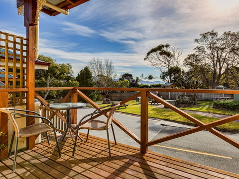 Wintersun Gardens Motel - Coogee Beach Accommodation 0