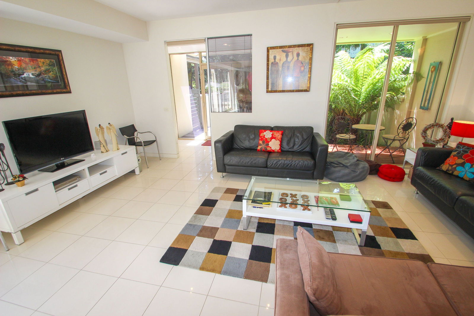 Bright VIC Coogee Beach Accommodation