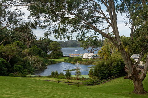McMillans Of Metung Coastal Resort - Coogee Beach Accommodation 5