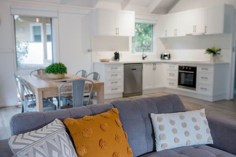 McMillans Of Metung Coastal Resort - Coogee Beach Accommodation 6