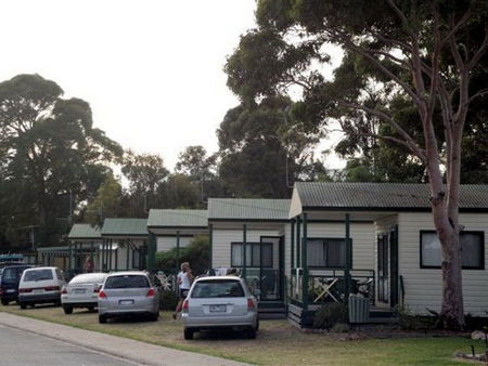 Bairnsdale Holiday Park - Coogee Beach Accommodation 0