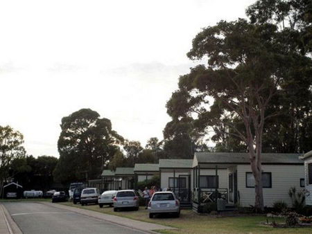 Bairnsdale Holiday Park - Coogee Beach Accommodation 1