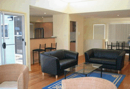 Bayvista - Coogee Beach Accommodation 1