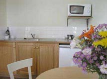Clonmara Cottages - Coogee Beach Accommodation 3