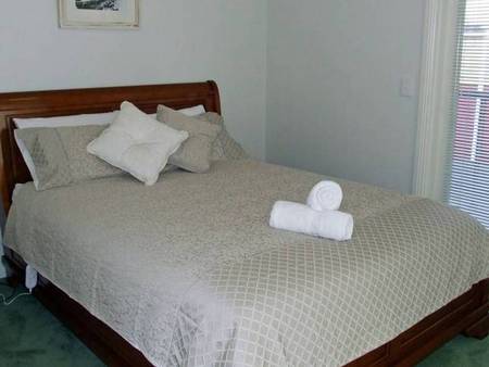 Johanssons Perch - Coogee Beach Accommodation 4