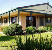 Bells By The Beach Holiday House - Coogee Beach Accommodation