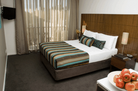 Punthill Knox - Coogee Beach Accommodation 4