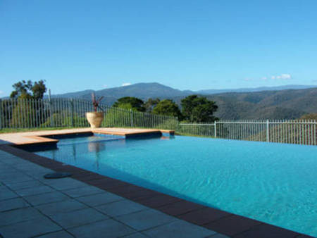Fieldstone House - Coogee Beach Accommodation 0