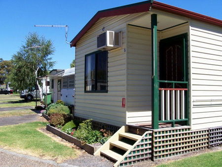 Leongatha Apex Caravan Park - Coogee Beach Accommodation 0