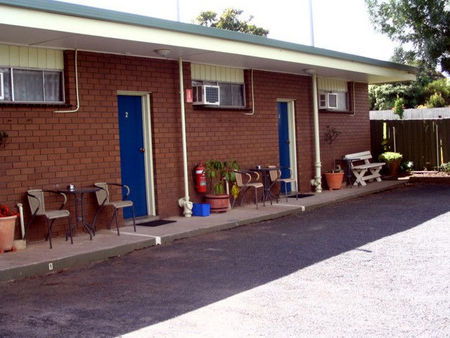 Opal Motel - Coogee Beach Accommodation 4