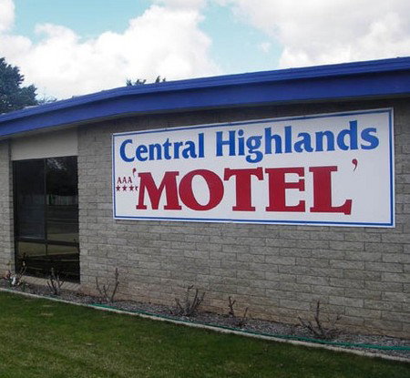 Central Highlands Motor Inn - Coogee Beach Accommodation 0