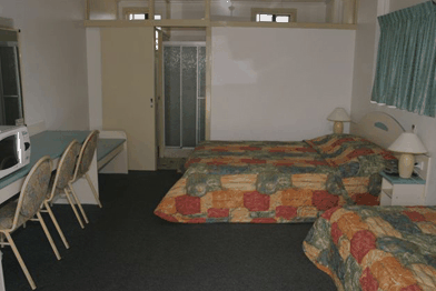 Econo Lodge Park Lane Bundaberg - Coogee Beach Accommodation 0