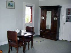 Lochinver Farm - Coogee Beach Accommodation 1