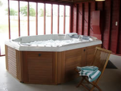 Lochinver Farm - Coogee Beach Accommodation 3